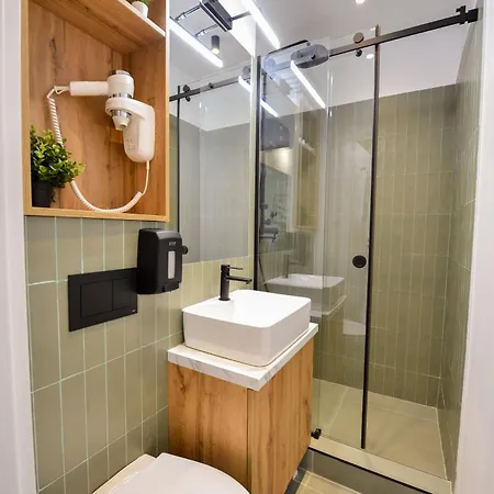 Novo Studio - Cismigiu Gardens - Quiet - Smart Tv Apartament *